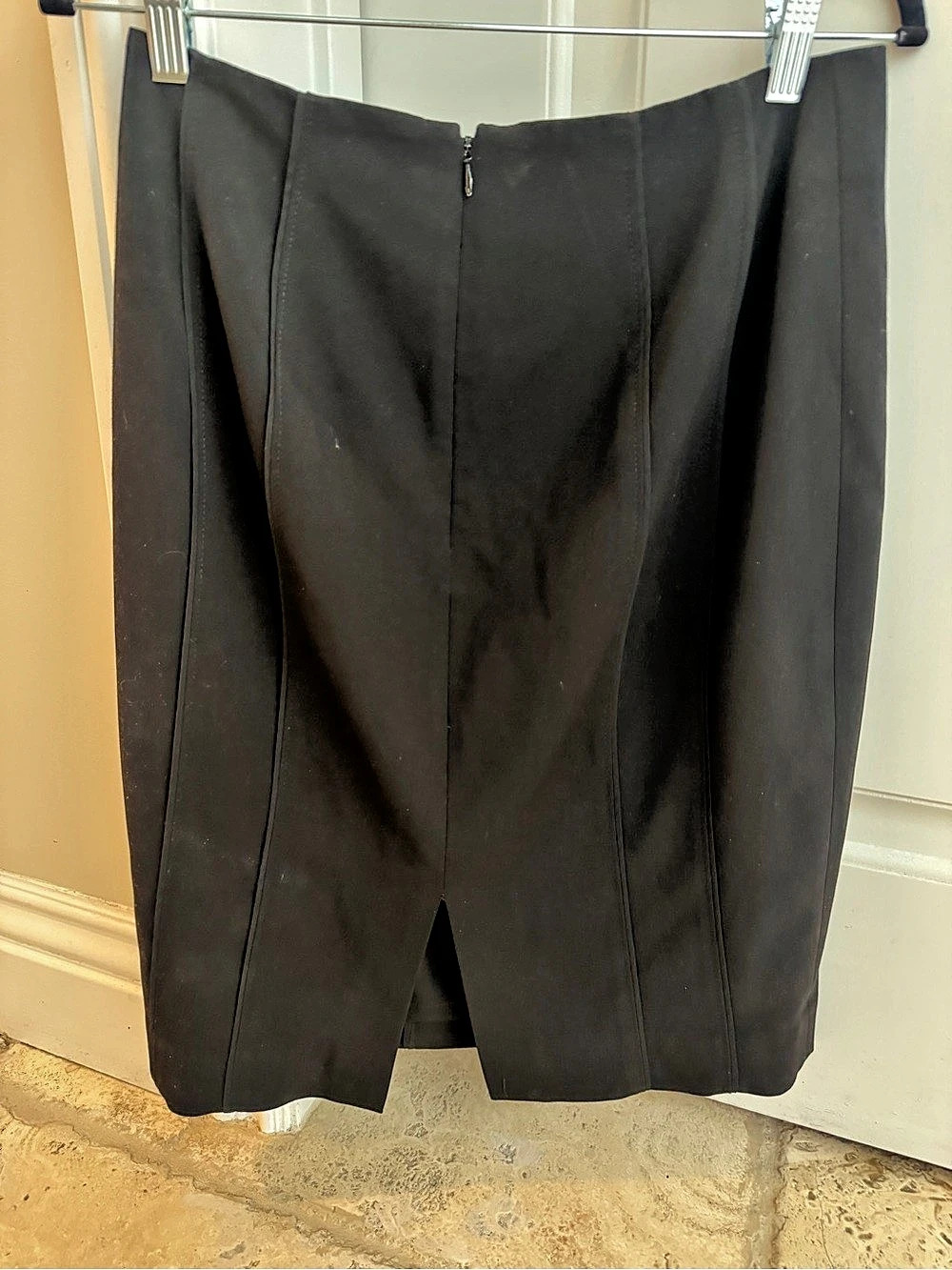 White House Black Market Black Midi Pencil Skirt Size 6